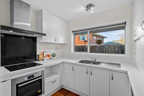 Photo of property in 2/11 Powell Crescent, Ilam, Christchurch, 8041
