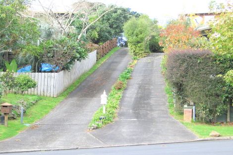 Photo of property in 86 William Bayes Place, Red Beach, 0932