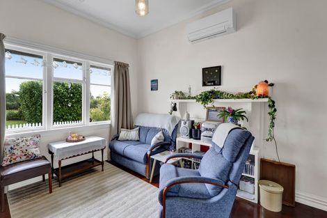 Photo of property in 1245 Upland Road, Egmont Village, Inglewood, 4386