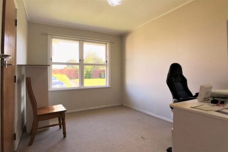Photo of property in 49 Riverpark Crescent, Henderson, Auckland, 0610