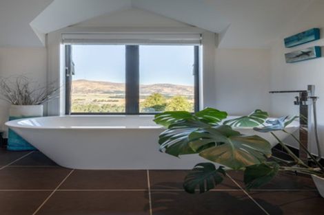 Photo of property in 1147b Lake Hawea-albert Town Road, Albert Town, Wanaka, 9382