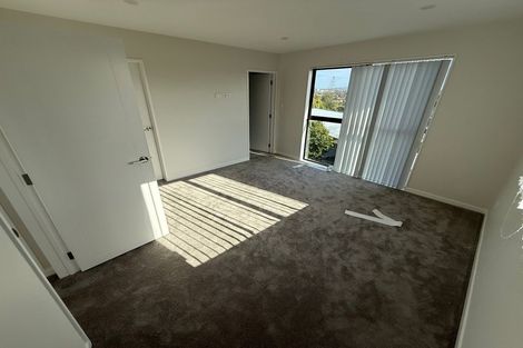 Photo of property in 1/41 Marriott Road, Pakuranga, Auckland, 2010