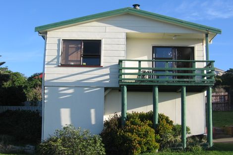 Photo of property in 13 Tuna Terrace, Titahi Bay, Porirua, 5022