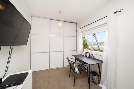 Photo of property in 7 Selwyn Street, Lower Vogeltown, New Plymouth, 4310