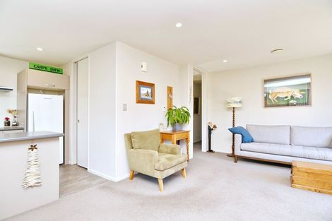 Photo of property in 2/71 Thames Street, Mairehau, Christchurch, 8013