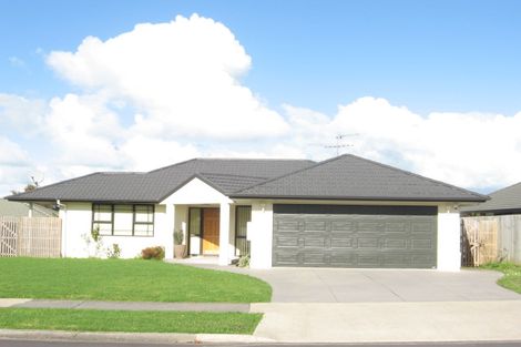 Photo of property in 28 Rathmar Drive, Manurewa, Auckland, 2105