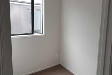 Photo of property in 25 Pukewhero Rise, Westgate, Auckland, 0614