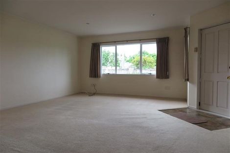 Photo of property in 1/72 Millhouse Drive, Northpark, Auckland, 2013