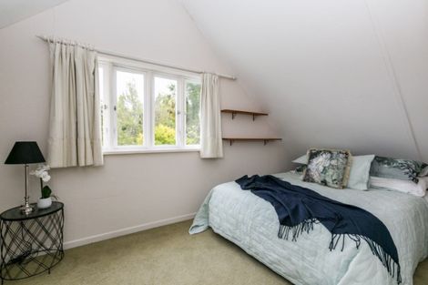Photo of property in 11 Shortland Place, Havelock North, 4130
