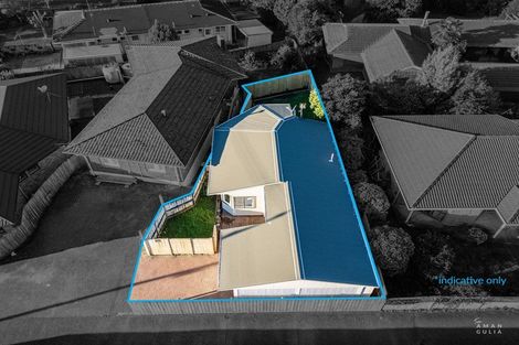 Photo of property in 70 Sturges Road, Henderson, Auckland, 0612