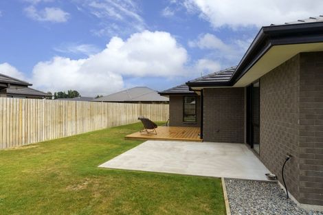 Photo of property in 20 Evelyn Crescent, Marshland, Christchurch, 8083