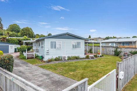 Photo of property in 68 Homedale Street, Pukehangi, Rotorua, 3015