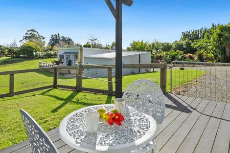Photo of property in 76 Riddell Road, Kerikeri, 0230
