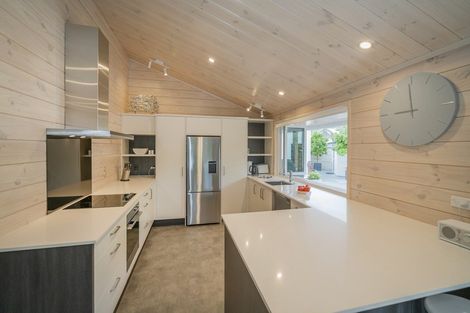 Photo of property in 35 Pleasant Place, Pauanui, Hikuai, 3579