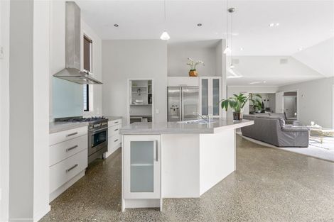 Photo of property in 15 Malbec Place, Rototuna, Hamilton, 3210