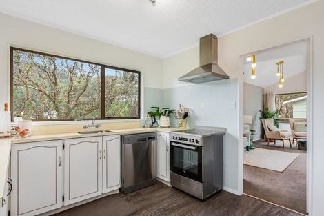 Photo of property in 7 Deveron Place, Tawa, Wellington, 5028