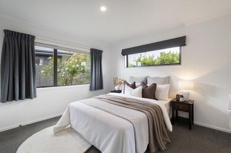 Photo of property in 11 Wescombe Grove, Feilding, 4702