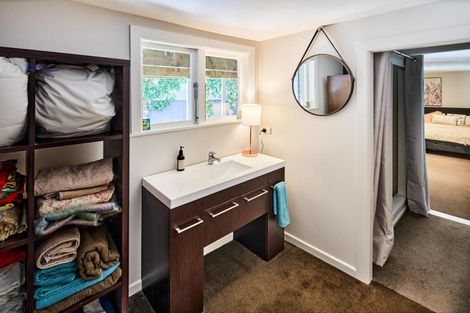 Photo of property in 15 Kowhai Street, Eastbourne, Lower Hutt, 5013