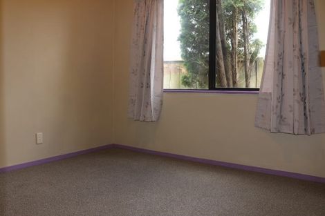 Photo of property in 64 Summerhill Drive, Fitzherbert, Palmerston North, 4410