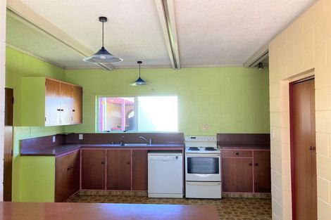 Photo of property in 42 Hume Street, Waitara, 4320