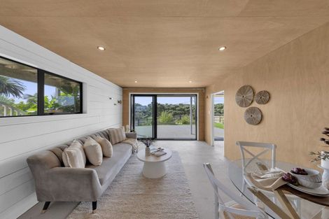 Photo of property in 8 Taipari Avenue, Raglan, 3225