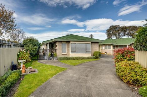 Photo of property in 2/2 Anzac Avenue, Onekawa, Napier, 4110