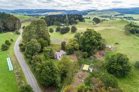 Photo of property in 1268 Waihau Road, Patoka, Napier, 4186