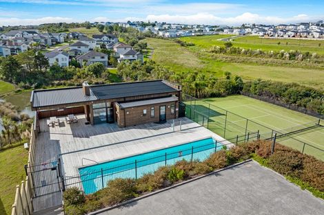 Photo of property in 14 Parkview Drive, Gulf Harbour, Whangaparaoa, 0930