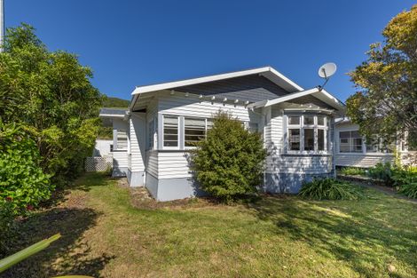 Photo of property in 1 Tasman Street, The Wood, Nelson, 7010