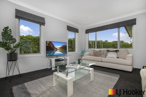 Photo of property in 6 Mirabell Place, Patumahoe, Pukekohe, 2679