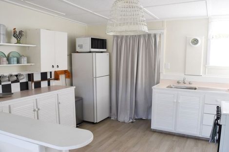 Photo of property in 25 Waiomu Valley Road, Waiomu, Thames, 3575