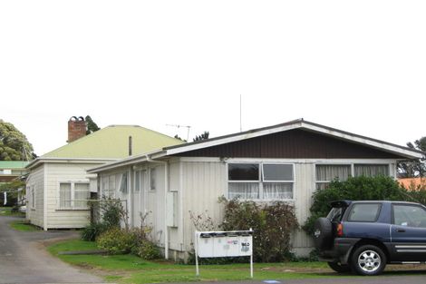 Photo of property in 46a Belt Road, Moturoa, New Plymouth, 4310