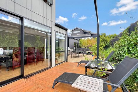 Photo of property in 3 Podgora Avenue, Kumeu, 0810