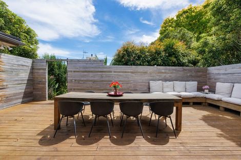 Photo of property in 67 Keeling Street, West End, Palmerston North, 4412