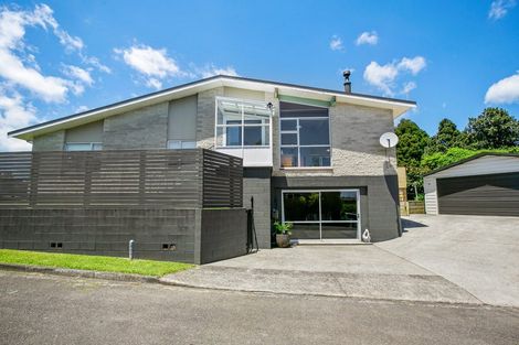 Photo of property in 57 Manu Crescent, Upper Vogeltown, New Plymouth, 4310