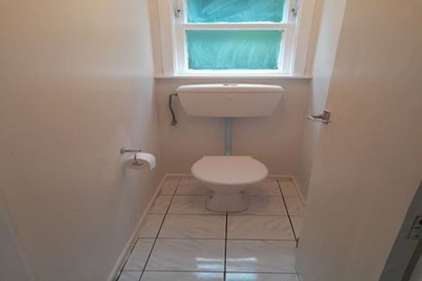 Photo of property in 157 Parkvale Road, Karori, Wellington, 6012