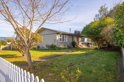 Photo of property in 12 Chaucer Place, Owhata, Rotorua, 3010