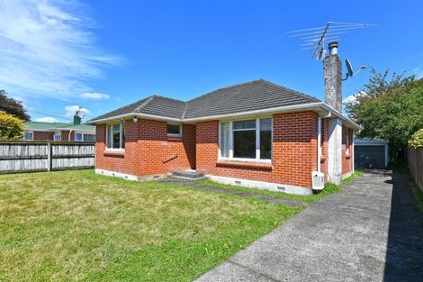 Photo of property in 4 Kelly Grove, Elderslea, Upper Hutt, 5018