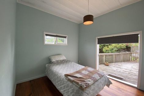 Photo of property in 2041 Ngunguru Road, Ngunguru, Whangarei, 0173