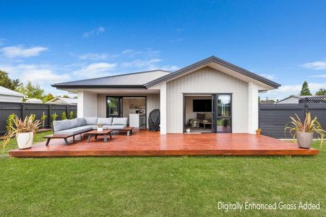 Photo of property in 7b Terrace Street, Marton, 4710