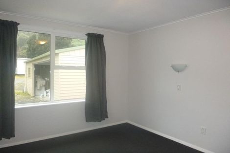 Photo of property in 51 Gillespies Road, Birchville, Upper Hutt, 5018