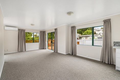 Photo of property in 18 Osprey Drive, Welcome Bay, Tauranga, 3112