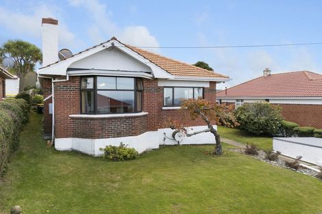 Photo of property in 96 Middleton Road, Kew, Dunedin, 9012