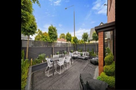 Photo of property in 2/19 Kilmarnock Street, Riccarton, Christchurch, 8011