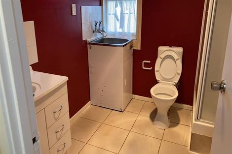 Photo of property in 6 Isola Place, Manukau, Auckland, 2025