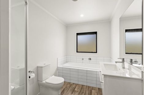 Photo of property in 49 Spur Ridge Rise, Jacks Point, 9371