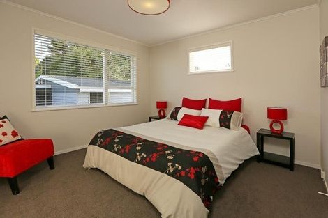Photo of property in 63 Pinedale Place, Henderson, Auckland, 0610