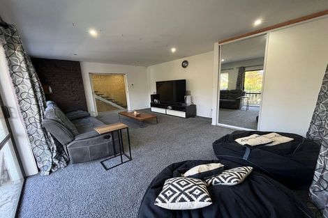 Photo of property in 6b Flamingo Court, Goodwood Heights, Auckland, 2105