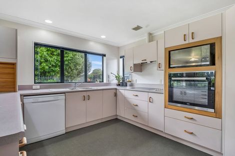 Photo of property in 3 Westminster Drive, Owhata, Rotorua, 3010