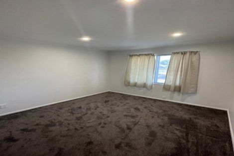 Photo of property in 8 Wyman Place, Pakuranga Heights, Auckland, 2010